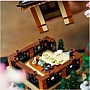 ����������� LEGO Icons ����� ��� 1363 ������ (10315)